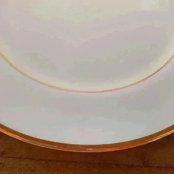 7 Vintage Simplicity Gold by Royal Devon Bread and Butter Plates - Picture 3 of 5
